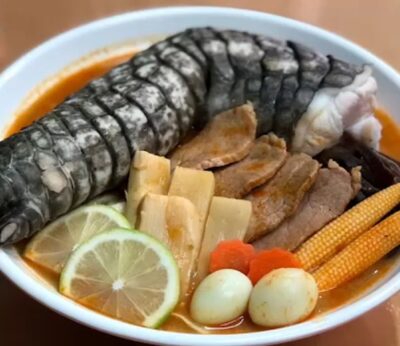 Este ramen de cocodrilo es la última moda en Taiwán. ¿Te lo comerías?