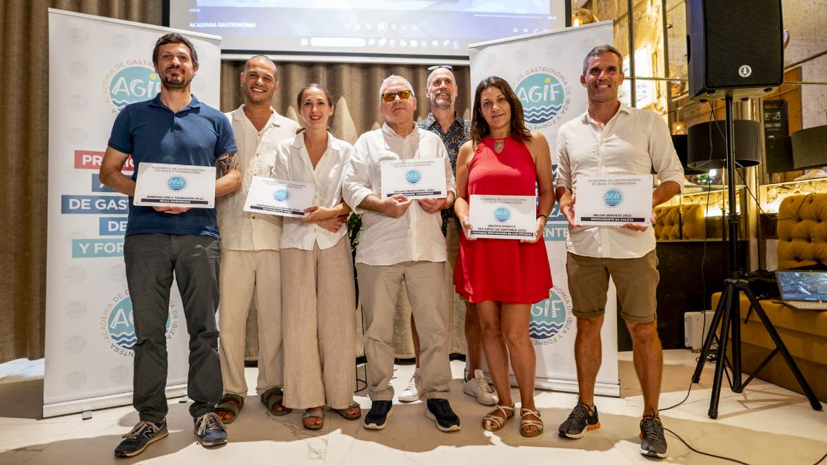 The restaurants Sa Caleta, Nudo and S’Espartar and the chefs Paco Budía and Íñigo Rodríguez, among those awarded by the Academy of Gastronomy of Ibiza and Formentera