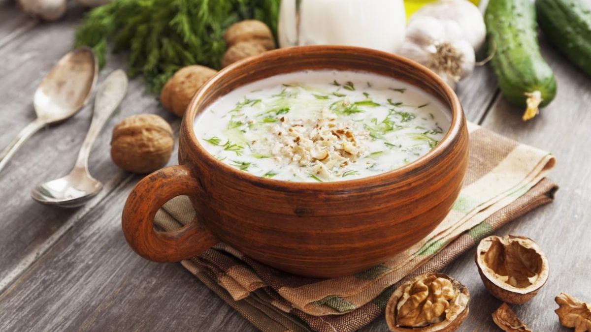 Tarator recipe, the cold Balkan soup ideal for summer
