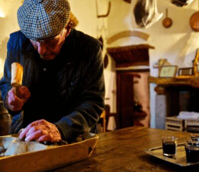 Qué comen en las llamadas ‘Blue Zones’ y por qué viven más tiempo