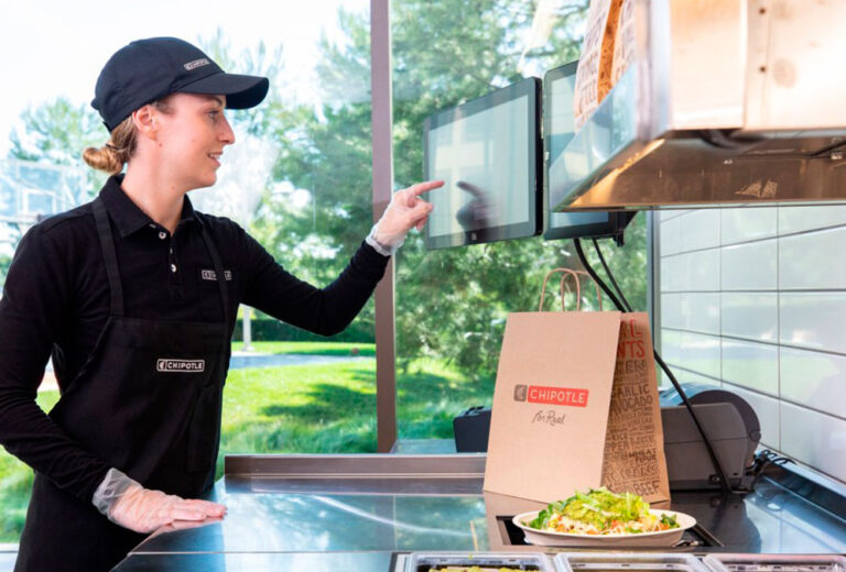 ¿Un robot que hace burritos? Chipotle acaba de hacerlo realidad