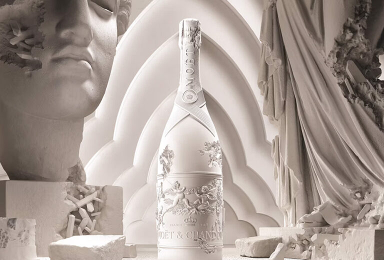 Daniel Arsham esculpe una obra de Moët & Chandon para su 280 aniversario