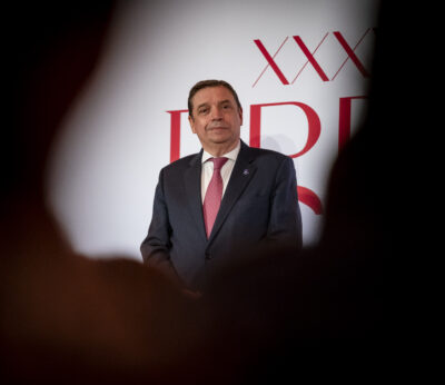 Economía.- Agricultura autoriza la gestión conjunta de los buques atuneros autorizados para pescar en el Océano Índico