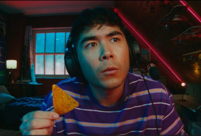 Doritos crea un software de IA que cancela el sonido de sus patatas