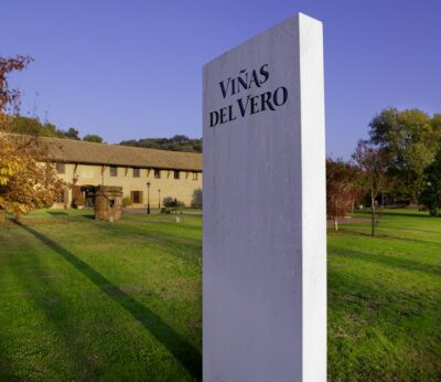 Economía.- Viñas del Vero impulsa un proyecto para generar gas metano sin huella de carbono en su bodega