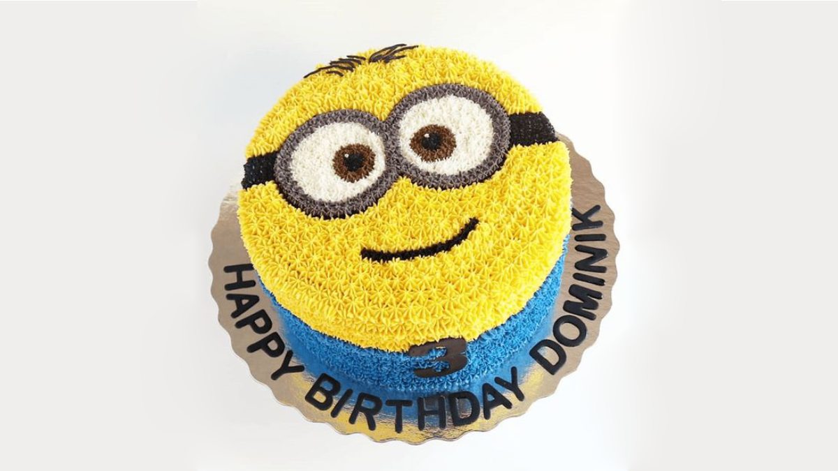 The failed Minion birthday cake that has gone viral on TikTok