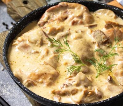 Cómo preparar salsa poulette, la receta que te arreglará cualquier plato