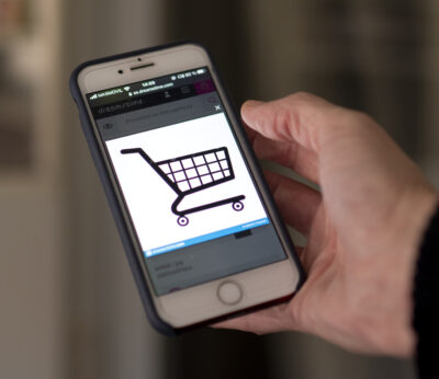 Economía.- Los españoles elevan su gasto en compras ‘online’ un 10% en 2023, según Cetelem