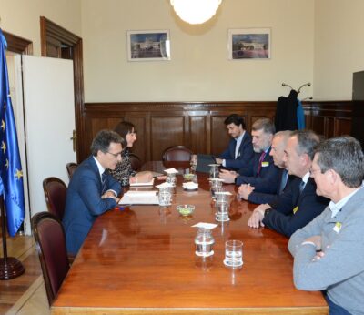 Economía.- Agricultura aborda con Ansemat el mercado de la maquinaria agrícola y el programa Renove en España