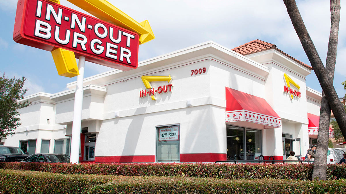 In-N-Out Burger opens first restaurant in Idaho with 8-hour lines