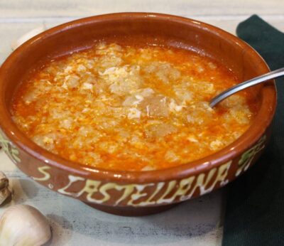 Cómo preparar la sopa castellana, una receta de la abuela imprescindible
