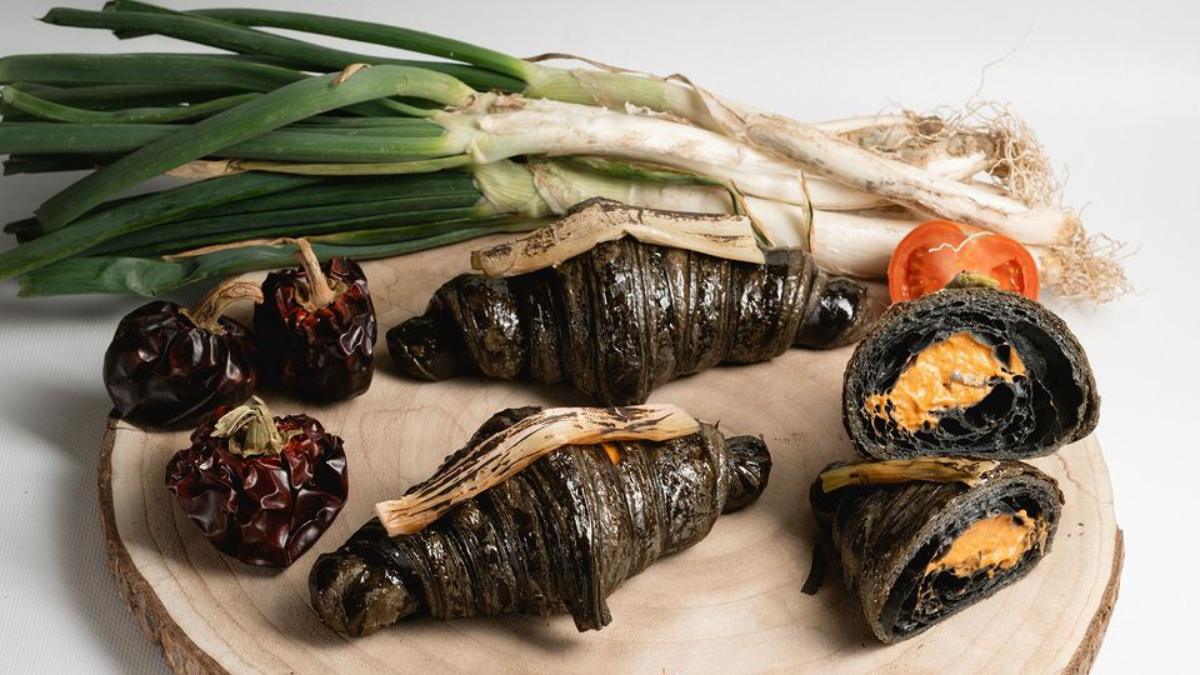 Where to try the amazing calçots croissant that has gone viral