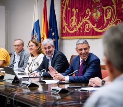 Economía.- Canarias y organizaciones agrarias solicitan una reunión urgente con el comisario europeo de Agricultura