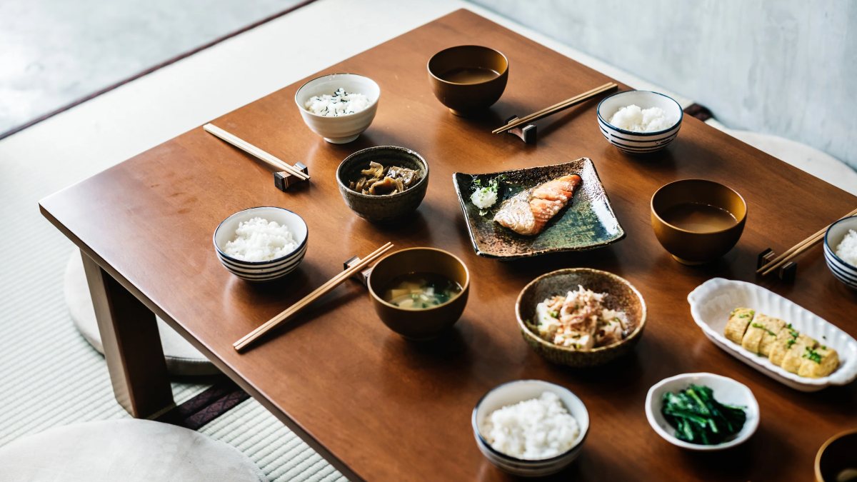 El sushi es un plato que proviene de la antigua China - Cocina y Vino