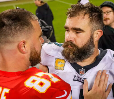 Jason Kelce se convierte en la imagen de la nueva sopa Campbell