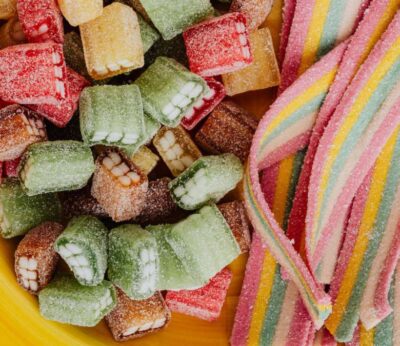 What is lördagsgodis in Sweden and why is it known as happiness sweets?