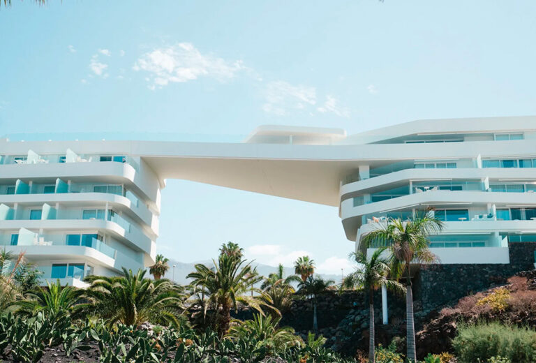 RH Corales Resort, una obra de diseño y lujo gastronómico en Tenerife