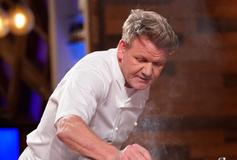 Así prepara Gordon Ramsay una deliciosa pasta con lechuga (en tan sólo 10 minutos)