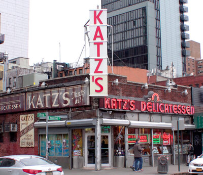 El emblemático Katz’s Delicatessen abre una pop-up en Los Ángeles