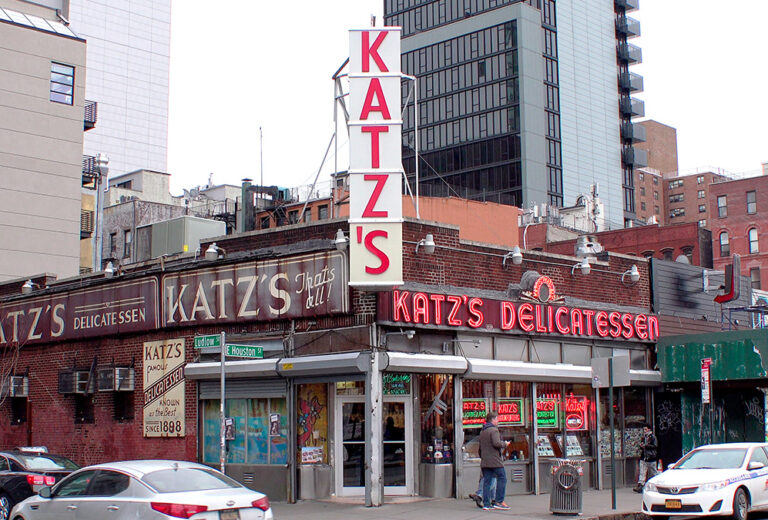 Iconic Katz’s Delicatessen opens pop-up in Los Angeles