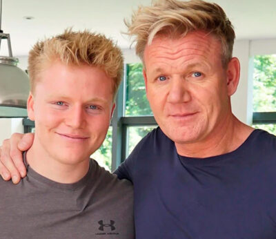El hijo de Gordon Ramsay se suma a la crítica de sus huevos revueltos