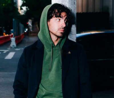 Joe Jonas joins Brookyln community to prevent coffee shop closure
