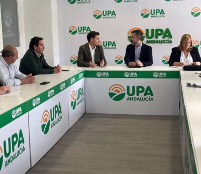 Fernández-Pacheco apuesta por el «trabajo conjunto» con las organizaciones agrarias para «afrontar los retos» del sector