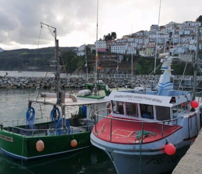 Rural.- La secretaria general de Pesca valora el buen estado de los recursos biológicos de los caladeros asturianos