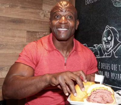 Terry Crews en São Paulo: mortadela, queso y fútbol al ritmo de ‘A Thousand Miles’