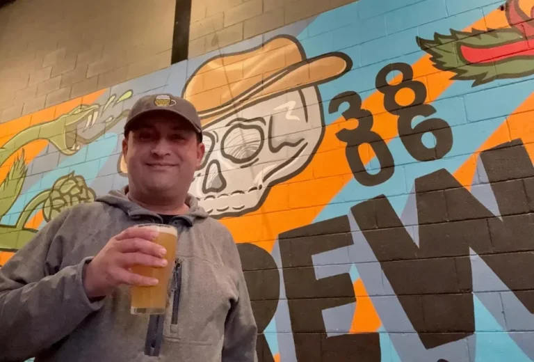 Conoce al hombre que ha bebido cerveza en 3.806 cervecerías