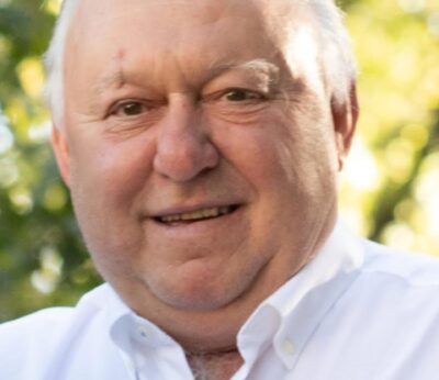 La Fundación de Estudios Rurales premia el ‘Orgullo Rural’ del líder tabaquero extremeño Teófilo Moreno