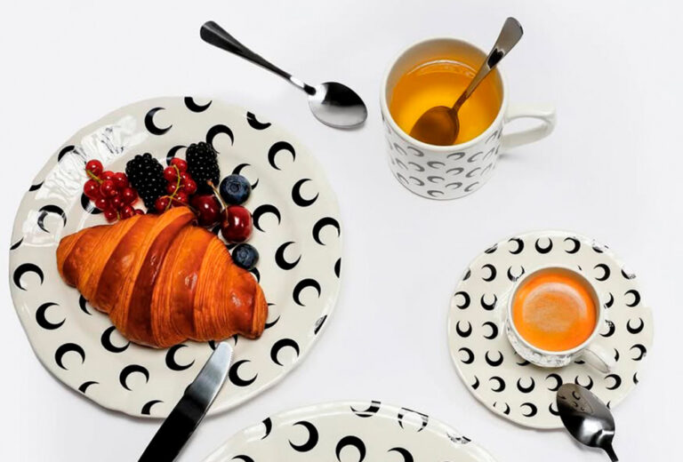 Marine Serre entra en el mundo del tablewear