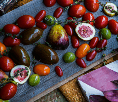 Este es el plato del verano que convierte los tomates en una experiencia gourmet