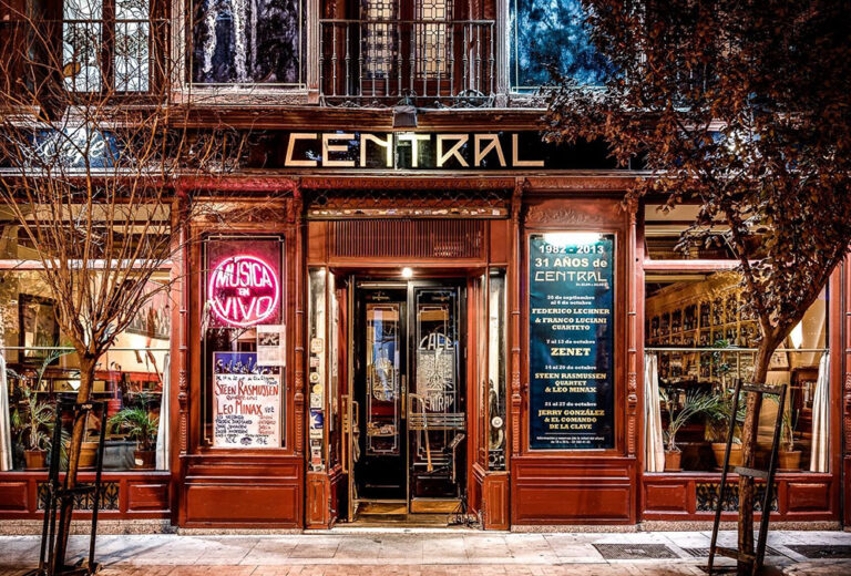 El mítico club de jazz Café Central baja el telón para siempre