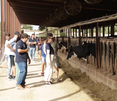 Prohens reivindica al sector primario como «imprescindible» y «prioritario» para el Govern