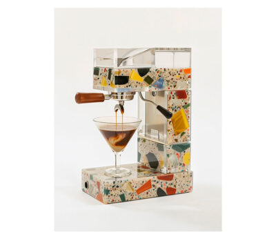 Tina Bobbe diseña una cafetera ad hoc para el espresso martini