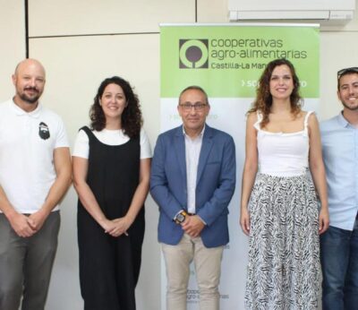Junta y Cooperativas estrechan lazos para impulsar proyectos europeos de juventud, mujer rural y sostenibilidad