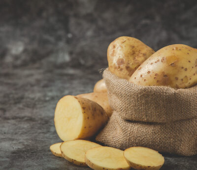 Descubren que la patata proviene del tomate