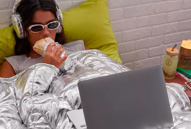 Urban Outfitters lanza una colección inspirada en los burritos