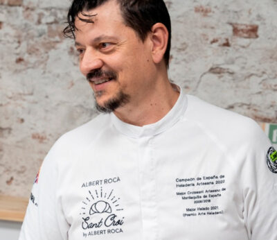 Albert Roca reivindica el ‘gelat’ en su nueva heladería