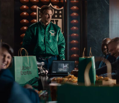 Bradley Cooper se enfrenta a la NFL en el anuncio de Uber Eats