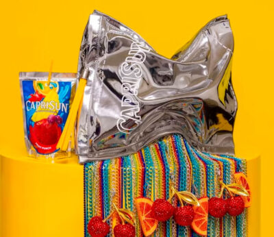 El bolso de Capri Sun debuta en la pasarela de Nueva York