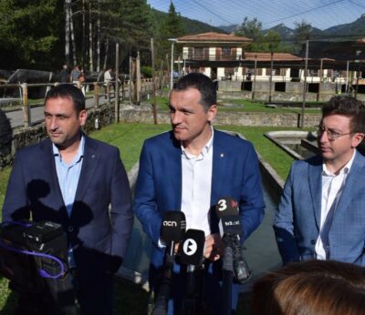 Agro.- El Govern presenta un decreto para regular y hacer más participativa la pesca continental