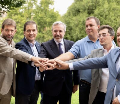 Gobierno de Aragón y organizaciones agrarias firman un pacto contra la nueva PAC que propone Bruselas