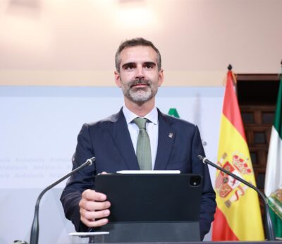 Junta apunta a 12 días sin sospecha de nuevos focos de gripe aviar y afea a PSOE y Vox buscar «rédito» con lengua azul