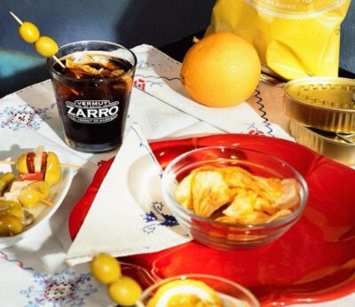 Celebra el Día del Aperitivo con Vermut Zarro, el compañero perfecto del aperitivo más castizo