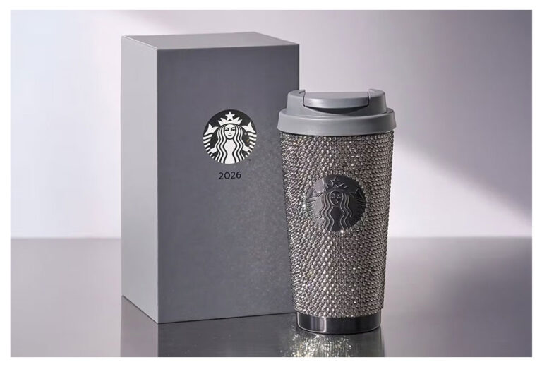 Starbucks desvela los productos de su ‘lucky bag’ para 2026
