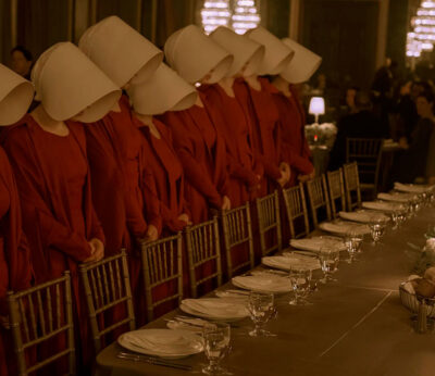 Qué simboliza la comida en ‘El cuento de la criada’