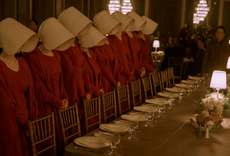 Qué simboliza la comida en ‘El cuento de la criada’