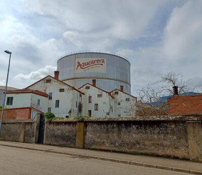 UAGA denuncia que Azucarera «abandona» al sector remolachero alavés para deslocalizar su producción